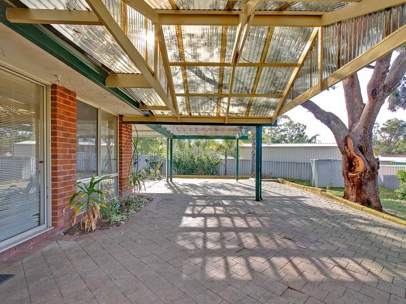 5 Stipling Gardens, Leda WA 6170