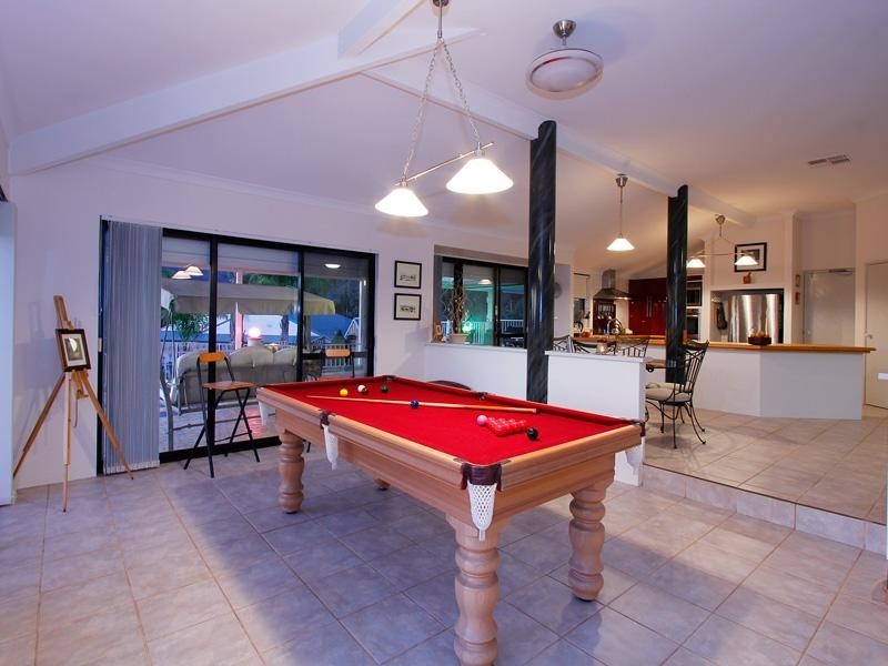 5 Bromfield Drive, Kelmscott WA 6111