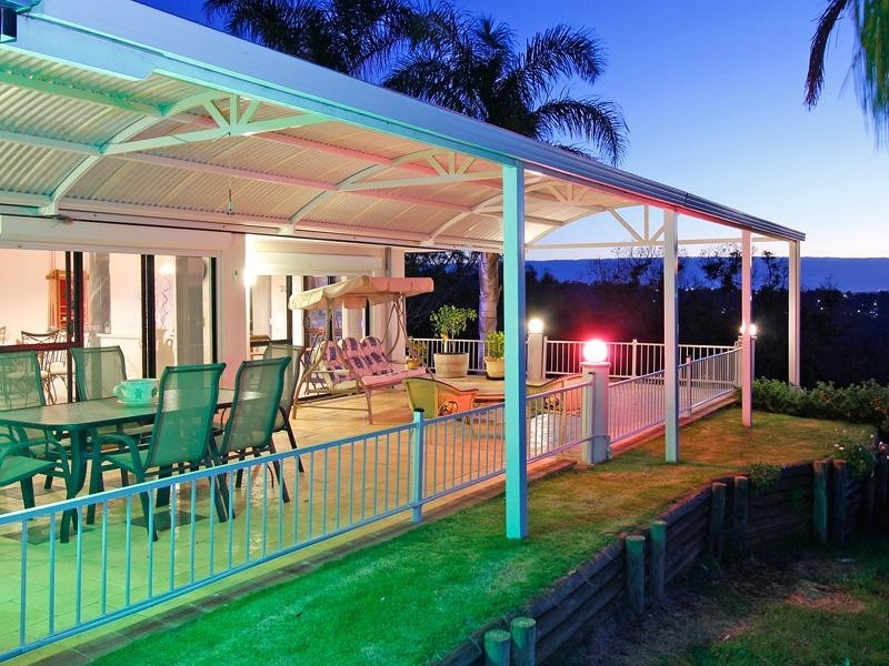 5 Bromfield Drive, Kelmscott WA 6111