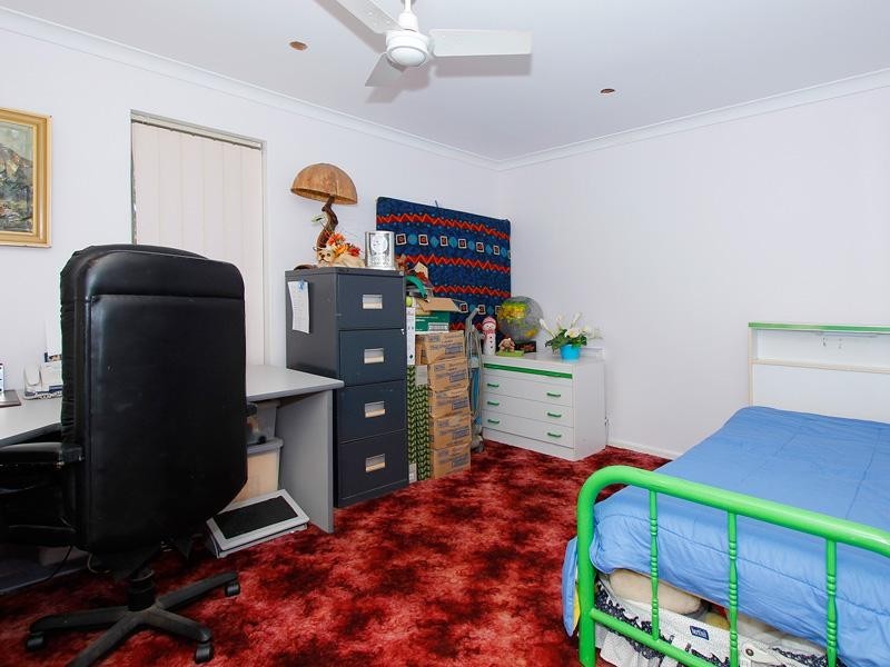 27 Morundah Place, Kelmscott WA 6111