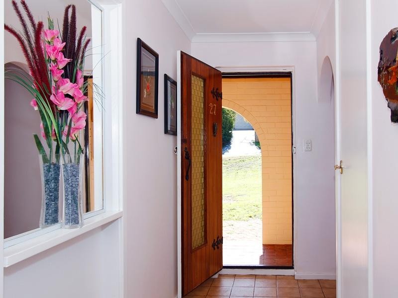 27 Morundah Place, Kelmscott WA 6111