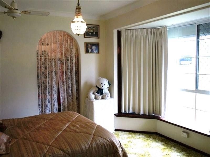 13 GUNNAMATTA Place, Kelmscott WA 6111