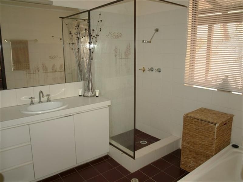 2640 Clayton Road, Helena Valley WA 6056