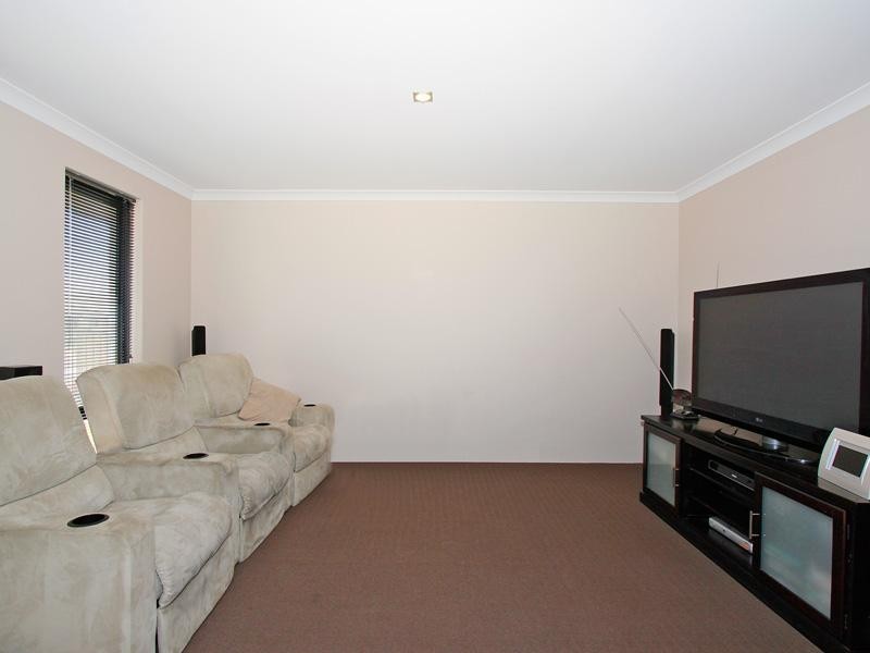 21 Bristle Avenue, Southern River WA 6110