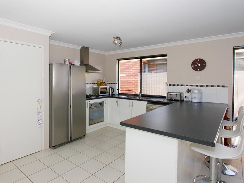 21 Bristle Avenue, Southern River WA 6110