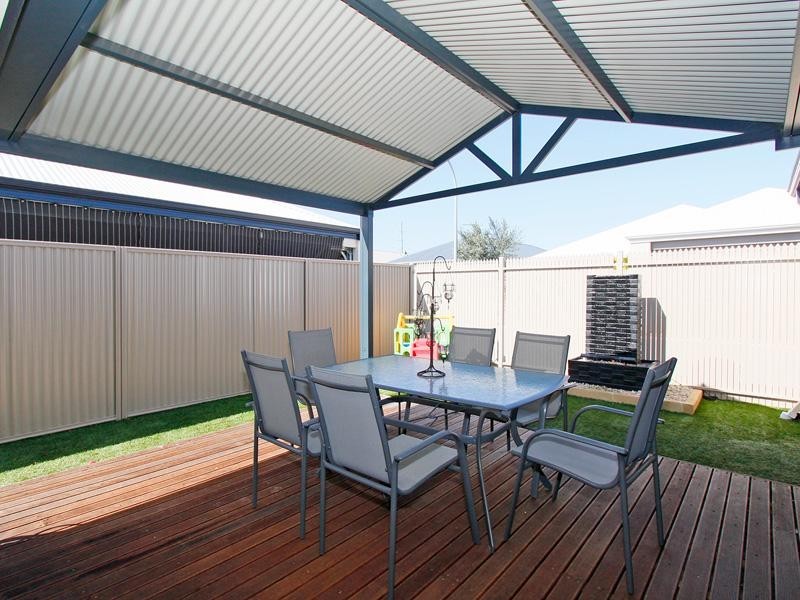 21 Bristle Avenue, Southern River WA 6110