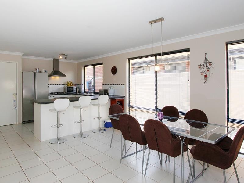 21 Bristle Avenue, Southern River WA 6110
