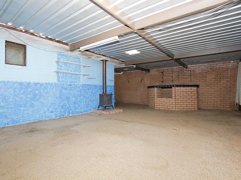 32 Natasha Way, Camillo WA 6111