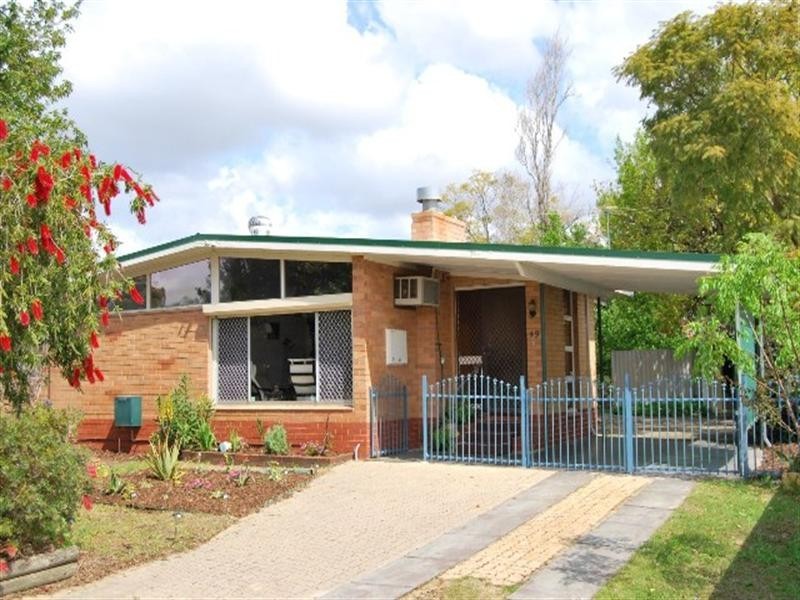 49 Bertram Street, Maddington WA 6109