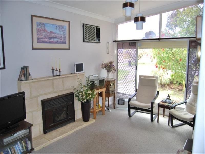 49 Bertram Street, Maddington WA 6109