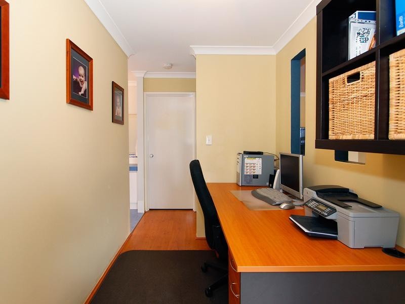 4 Marbella Avenue, Seville Grove WA 6112