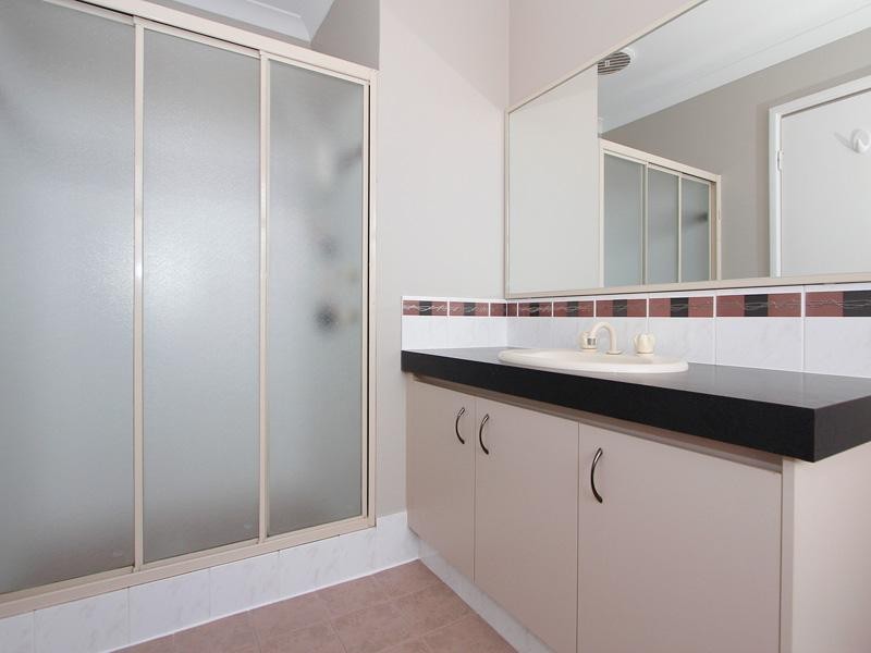 4 Marbella Avenue, Seville Grove WA 6112