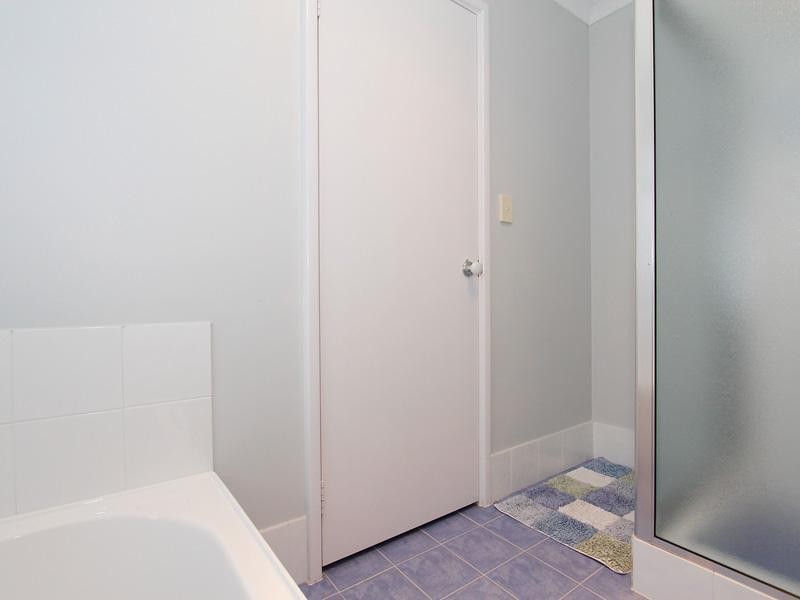 4 Marbella Avenue, Seville Grove WA 6112