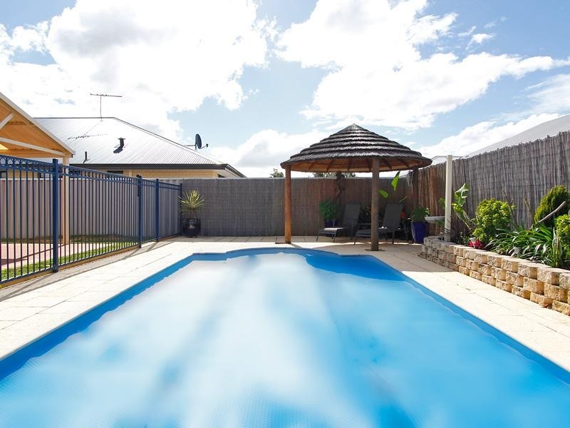 4 Marbella Avenue, Seville Grove WA 6112