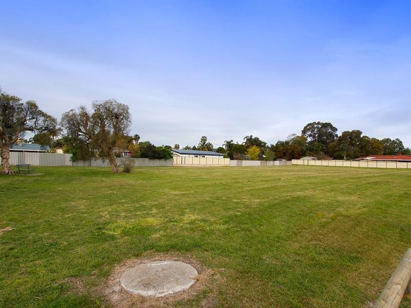 57 Crandon Street, Gosnells WA 6110