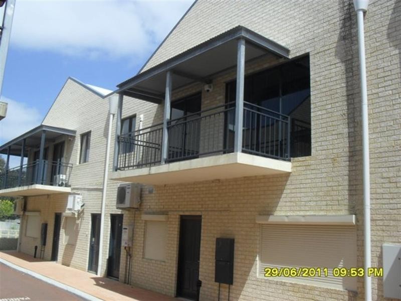 7/13 Blackburn Street, Maddington WA 6109