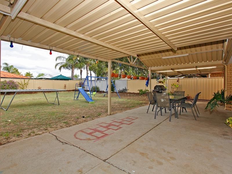 14 Jacana Place, Gosnells WA 6110