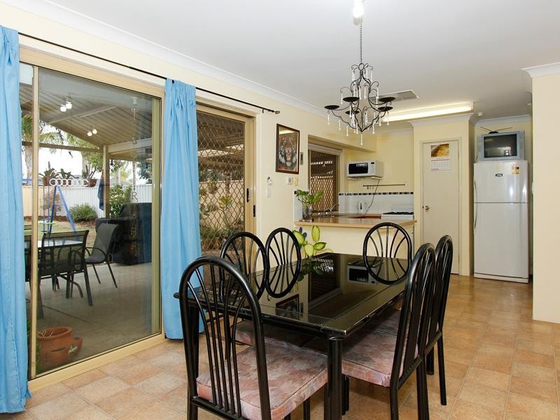 14 Jacana Place, Gosnells WA 6110