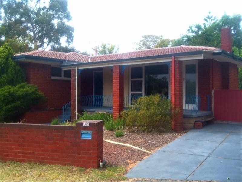 31 Waltham Road, Armadale WA 6112