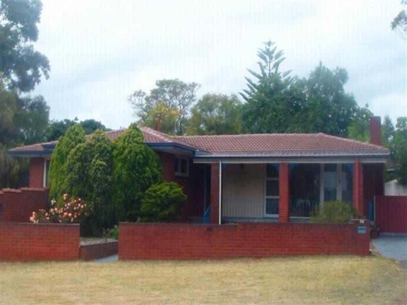 31 Waltham Road, Armadale WA 6112