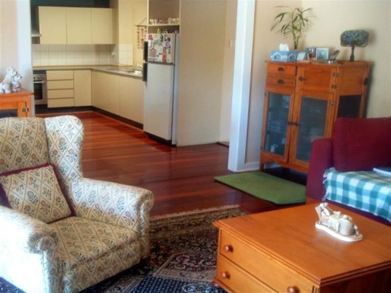 31 Waltham Road, Armadale WA 6112