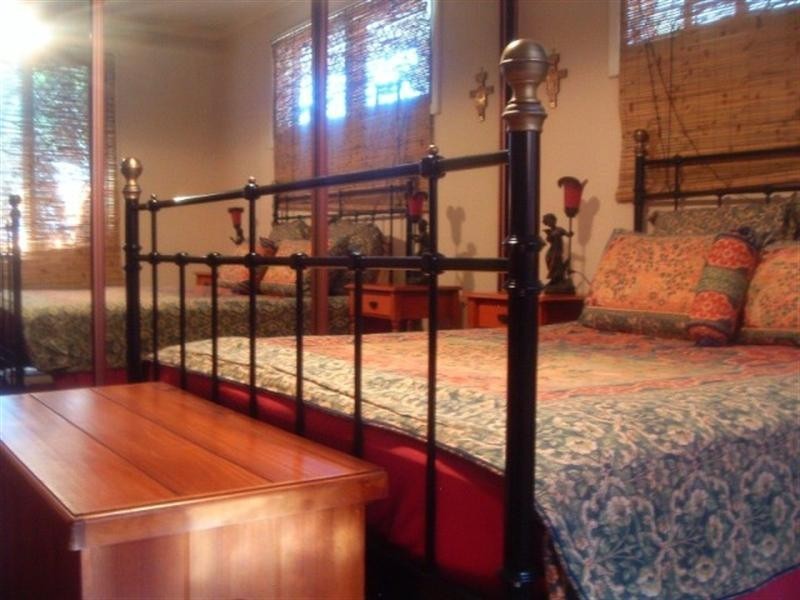 31 Waltham Road, Armadale WA 6112