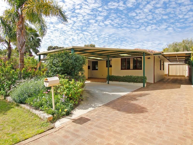 2 OLBAH Place, Armadale WA 6112