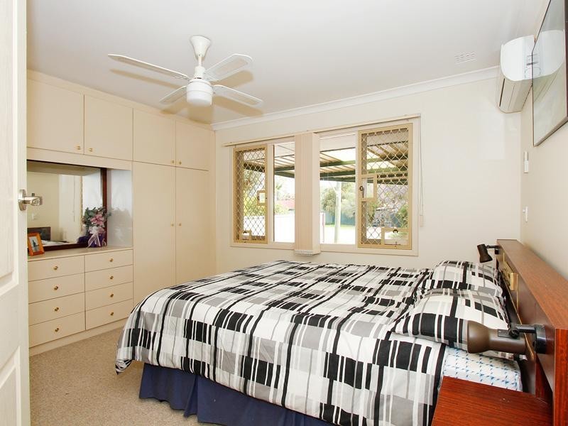 2 OLBAH Place, Armadale WA 6112