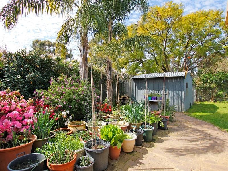 2 OLBAH Place, Armadale WA 6112