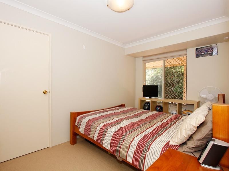 9 Millbrace Glen, Byford WA 6122