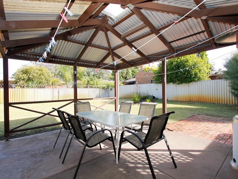 20 Vellgrove Avenue, Parkwood WA 6147