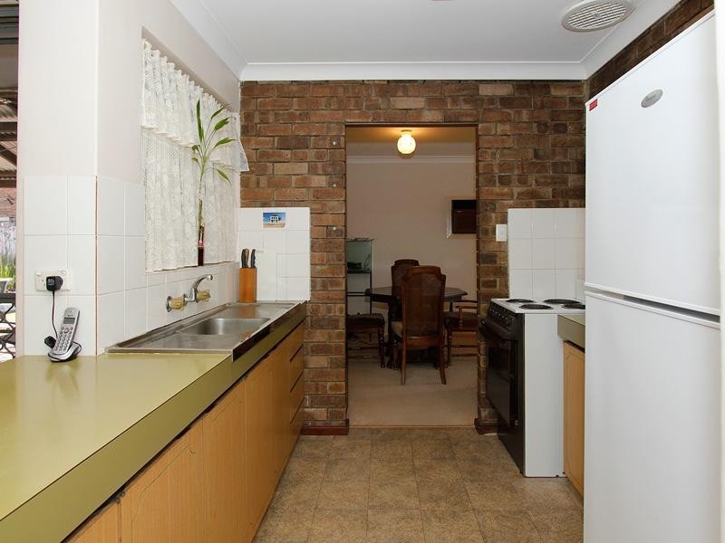 20 Vellgrove Avenue, Parkwood WA 6147
