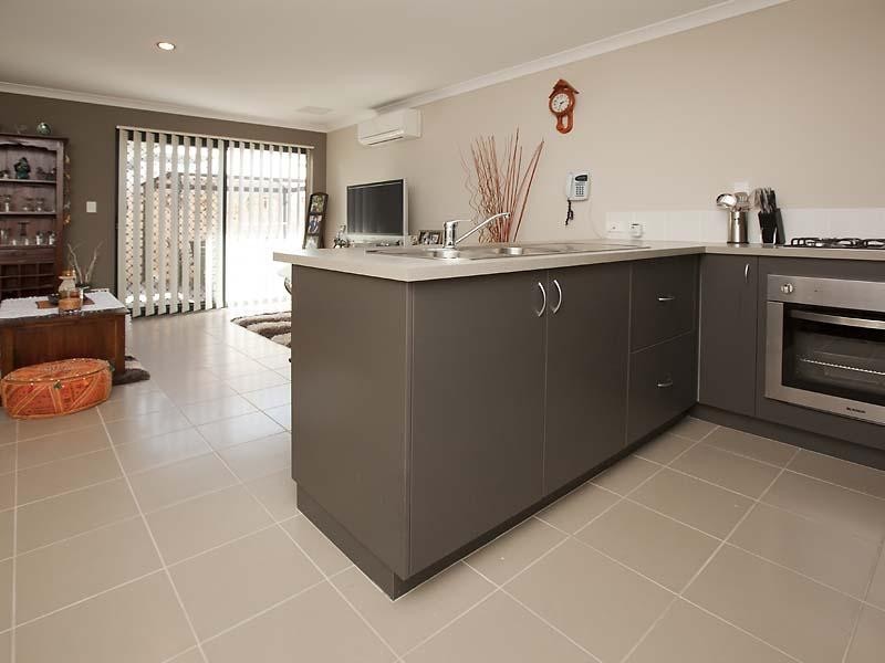 1/54 Crawford Street, East Cannington WA 6107