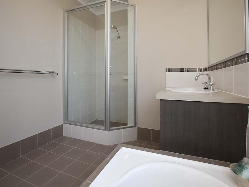 1/54 Crawford Street, East Cannington WA 6107