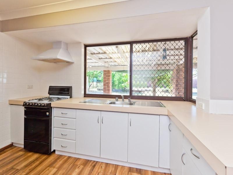 11 Garvey Place, Gosnells WA 6110