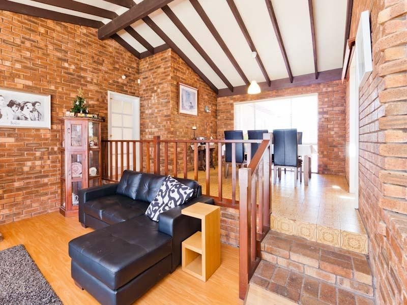 26 Ripplewood Avenue, Thornlie WA 6108