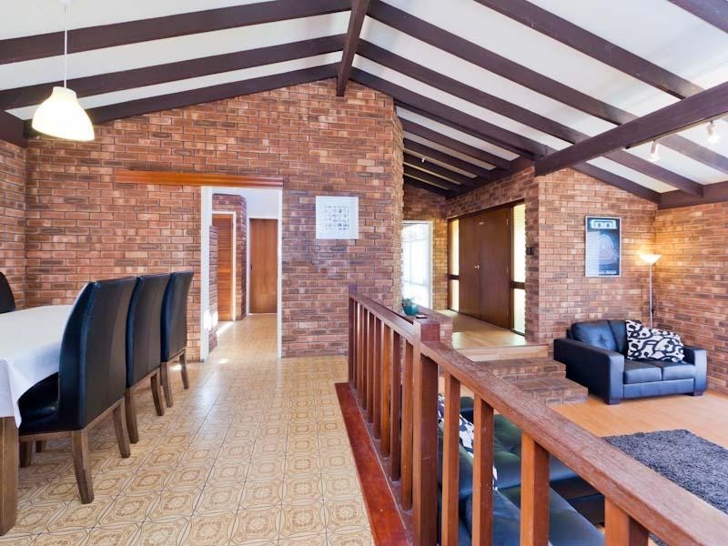 26 Ripplewood Avenue, Thornlie WA 6108