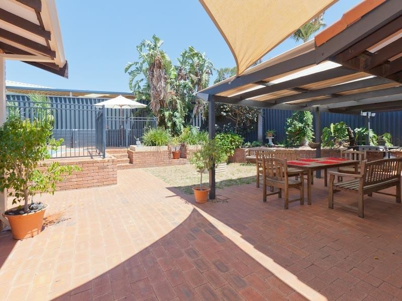 26 Ripplewood Avenue, Thornlie WA 6108