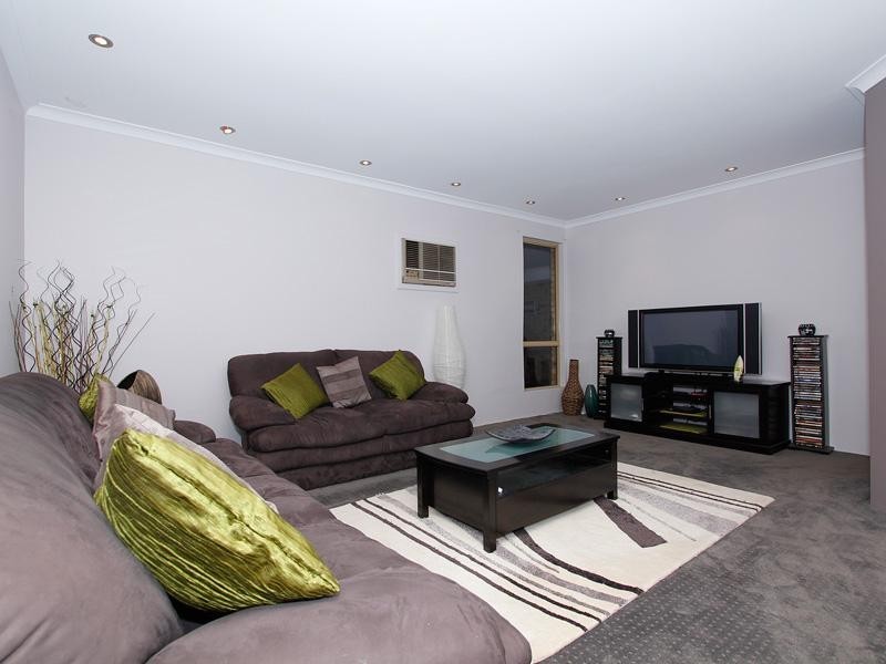 40 Swingler Way, Gosnells WA 6110