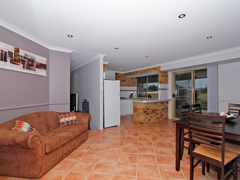 40 Swingler Way, Gosnells WA 6110