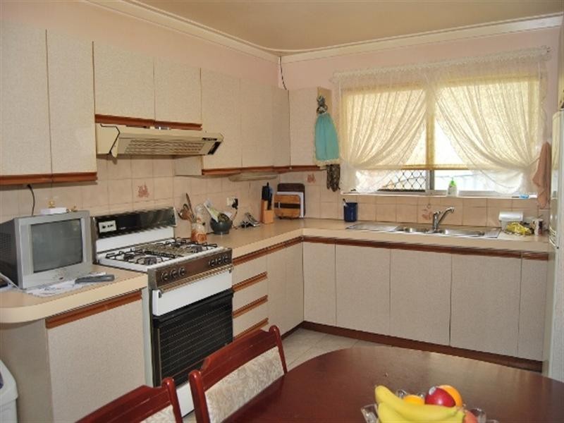 58 Eynesford Street, Gosnells WA 6110