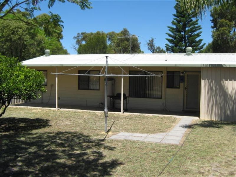 25 Walter Street, Gosnells WA 6110