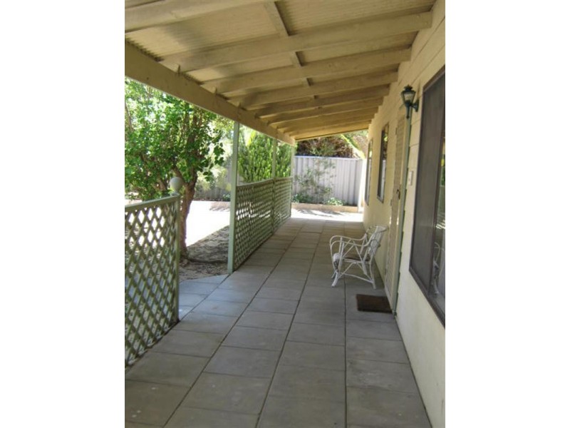 25 Walter Street, Gosnells WA 6110