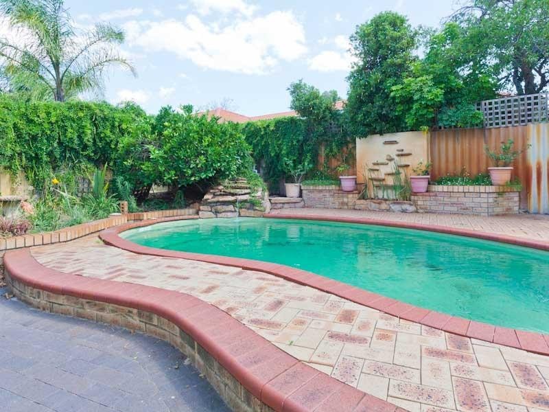 91 Corfield Street, Gosnells WA 6110