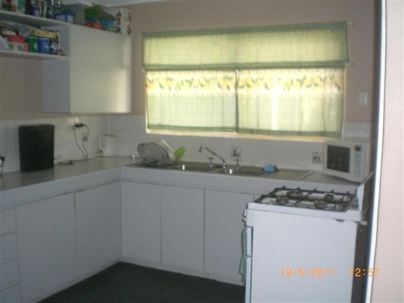 9 Megan Way, Camillo WA 6111