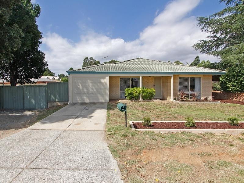 149 Seventh Road, Armadale WA 6112