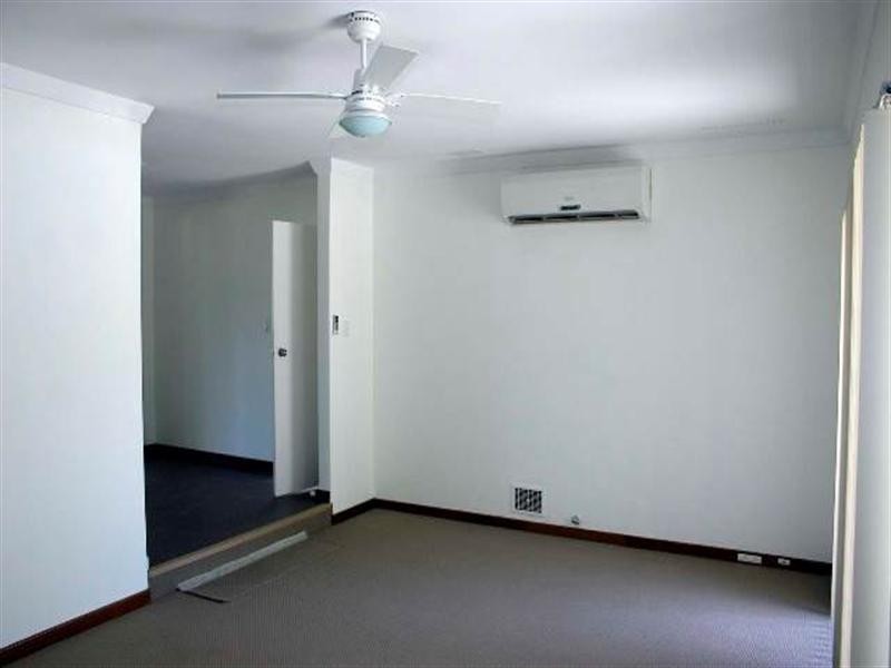 9 Watson Street, Gosnells WA 6110