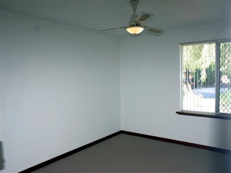 9 Watson Street, Gosnells WA 6110