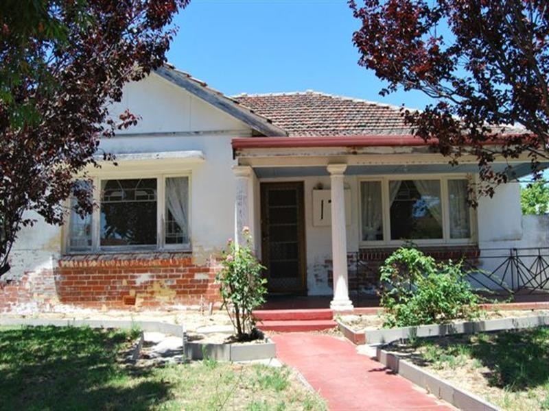 17 Pitchford Avenue, Maddington WA 6109