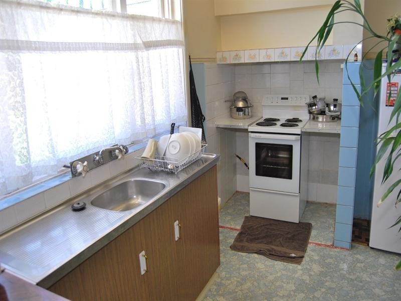 17 Pitchford Avenue, Maddington WA 6109